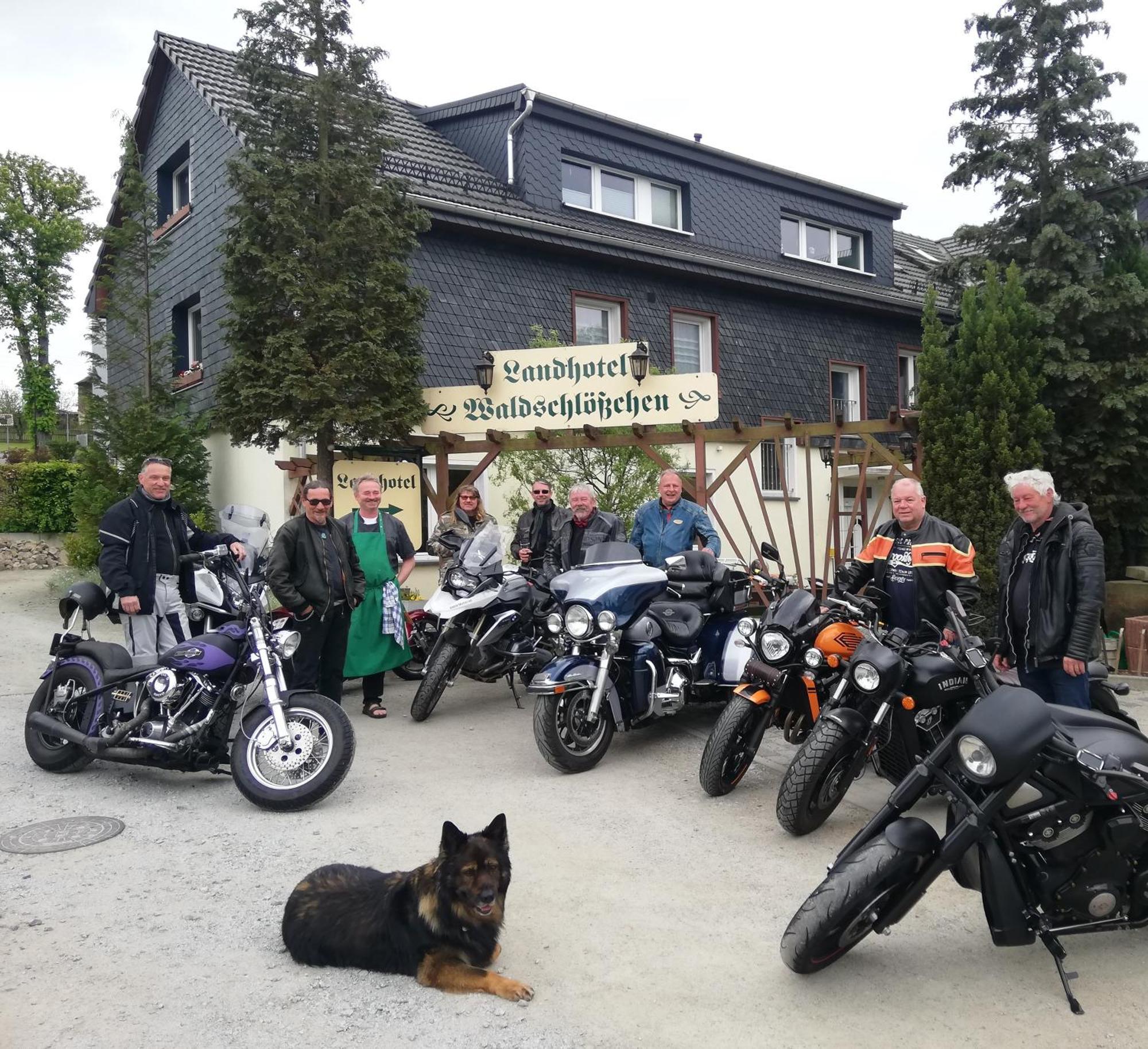 Landhotel Waldschlößchen Sohland an der Spree Exterior foto