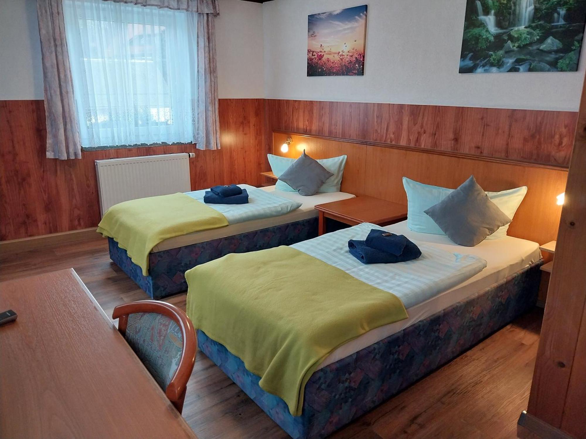 Landhotel Waldschlößchen Sohland an der Spree Exterior foto